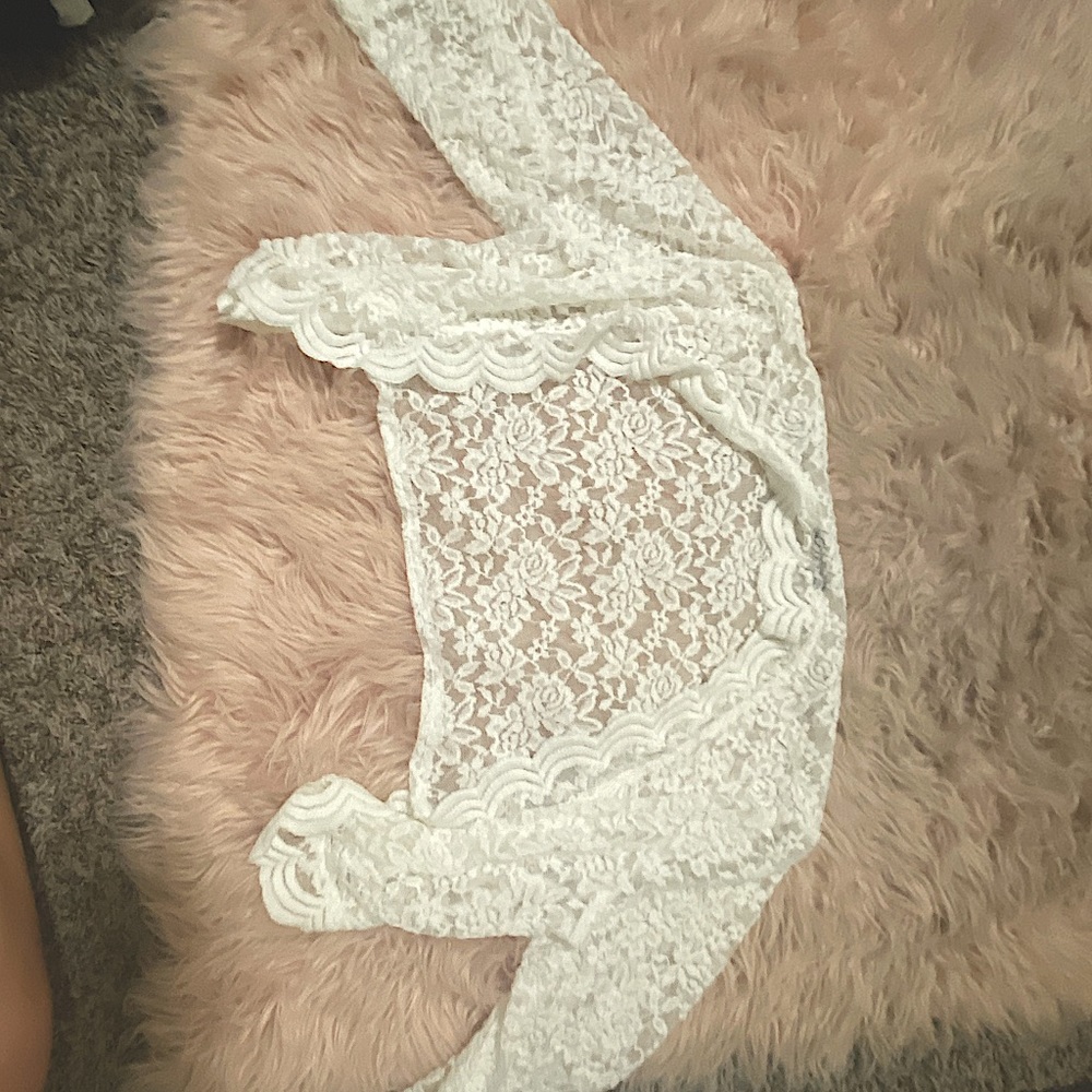 White shawl